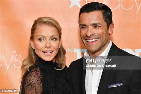 9,170 Kelly Ripa Photos Stock Photos and High